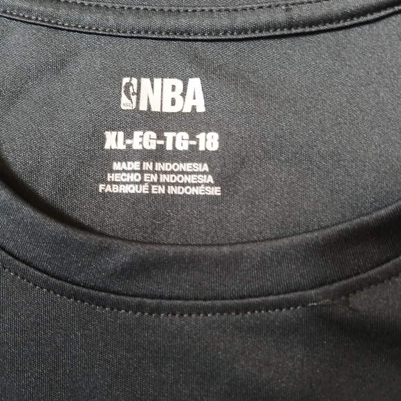 Cleveland Cavaliers NBA T-Shirt Boys Size XL (18) - Picture 4 of 5